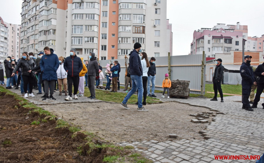 Вінницьке муніципальне житло – приховування інвесторів, “свої” забудовники, будівництво в зоні комерції, знесення житлових будинків