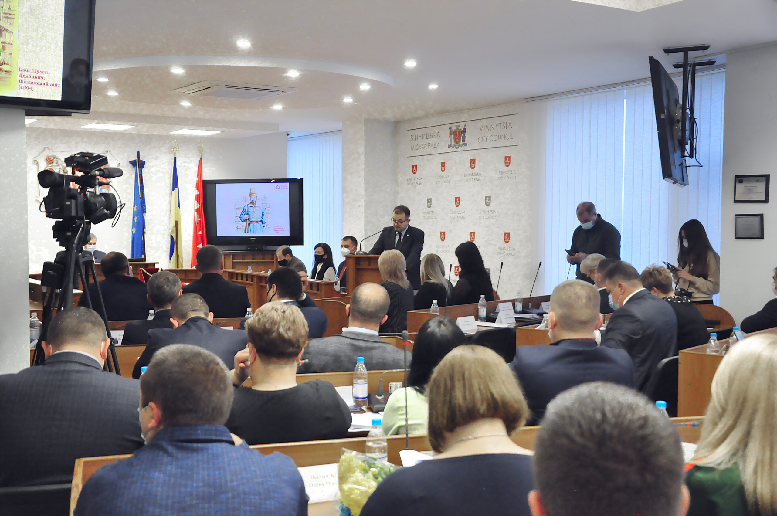 Майже 150 конфліктів інтересів виникли у вінницьких депутатівта мера  за три роки: чому громада не знає їхньої суті