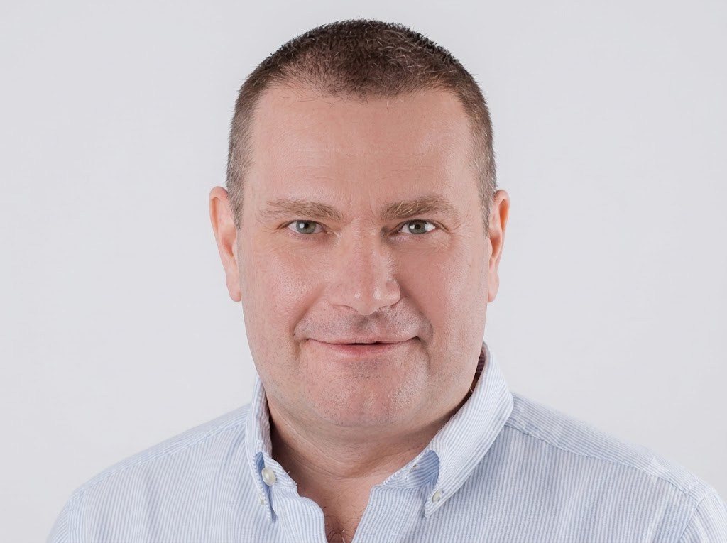 Ресторани, гектари землі та нові придбання: що задекларував вінницький депутат Віктор Мацера