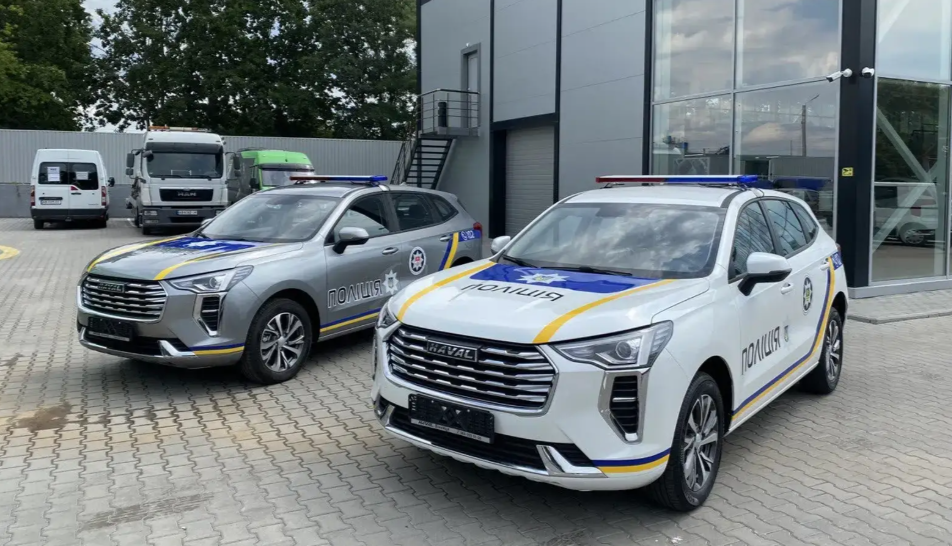 56 авто для поліції за 50 мільйонів: що придбали коштом Вінницької громади
