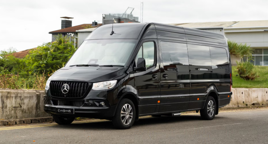 Вінницькій соцполітиці передали Mercedes-Benz Sprinter за 3 млн гривень на праві узуфрукта