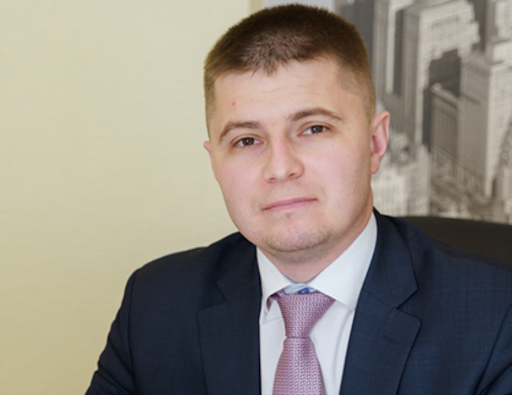 Квартиру у користуванні, старий ВАЗ і $33 тисячі готівкою задекларував директор департаменту земельних ресурсів Вінницької міської ради