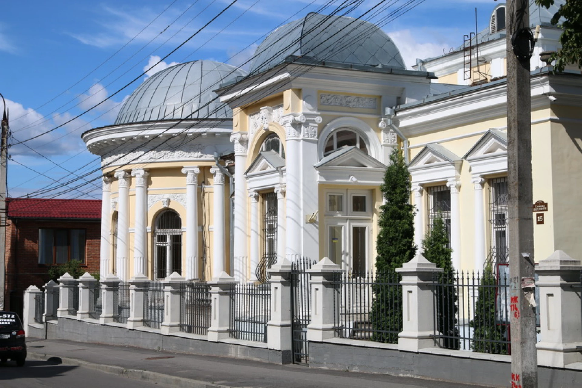 «Музей Вінниці» уклав договір на ремонт опалення в «Палаці» за 1,26 мільйона гривень