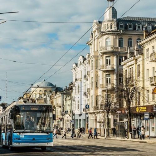 У Вінниці хочуть знизити швидкість авто: які вулиці пропонують зробити безпечнішими