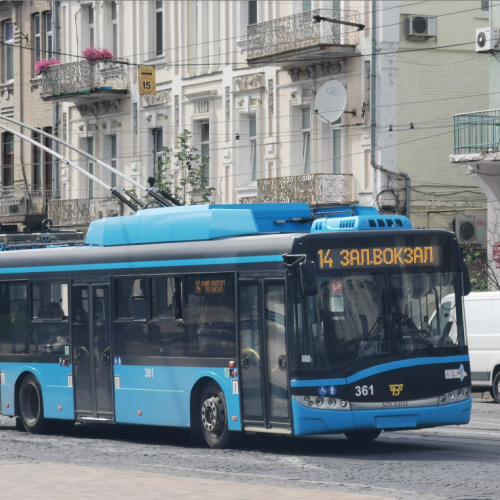 У тролейбусах Solaris кондиціонер є тільки у відділенні водія