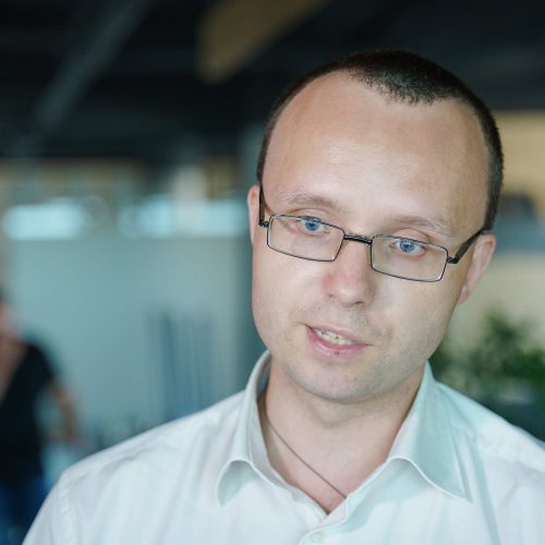 Будинок, два авто та понад 1,3 млн грн спільного доходу: що задекларував директор департаменту економіки Вінницької міськради Максим Мартьянов
