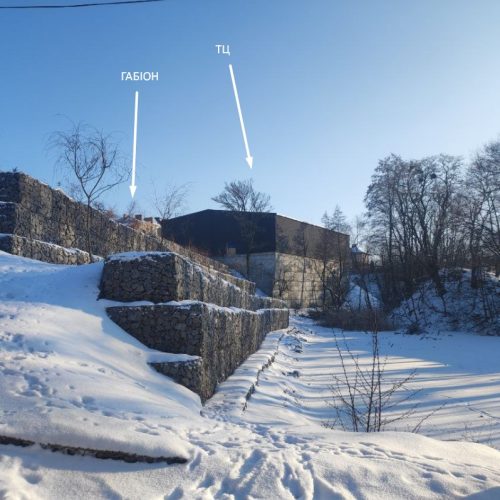 Будівництво “торгового центру” на арештованих ділянках і збудований поруч габіон за 13 мільйон гривень з міського бюджету – співпадіння?!