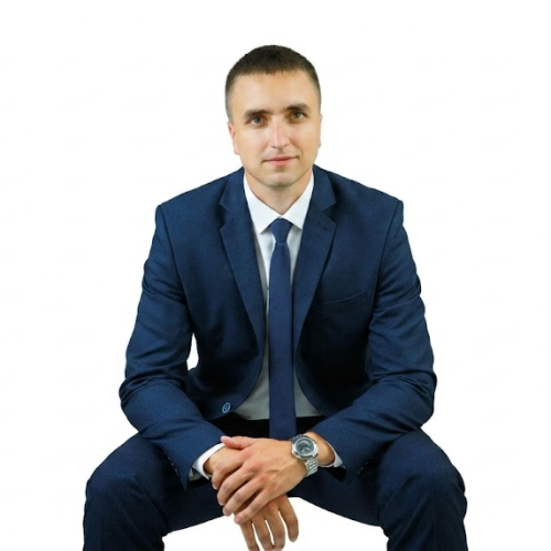 Будинок, Dodge та мільйони готівкою: які статки показав у декларації депутат Дмитро Сидоренко