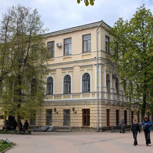 Не одразу суд: прихована історія однієї з найгарніших будівель Вінниці